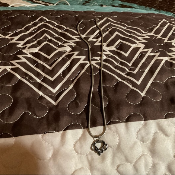 James Avery Retired Small Filigree Heart Pendant - Picture 13 of 13